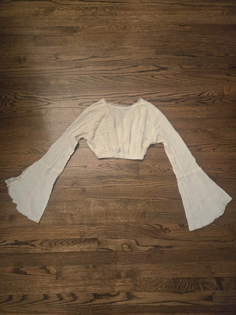 Cropped Bell Sleeve Chemise Ren Faire Top - Picture 2 of 5